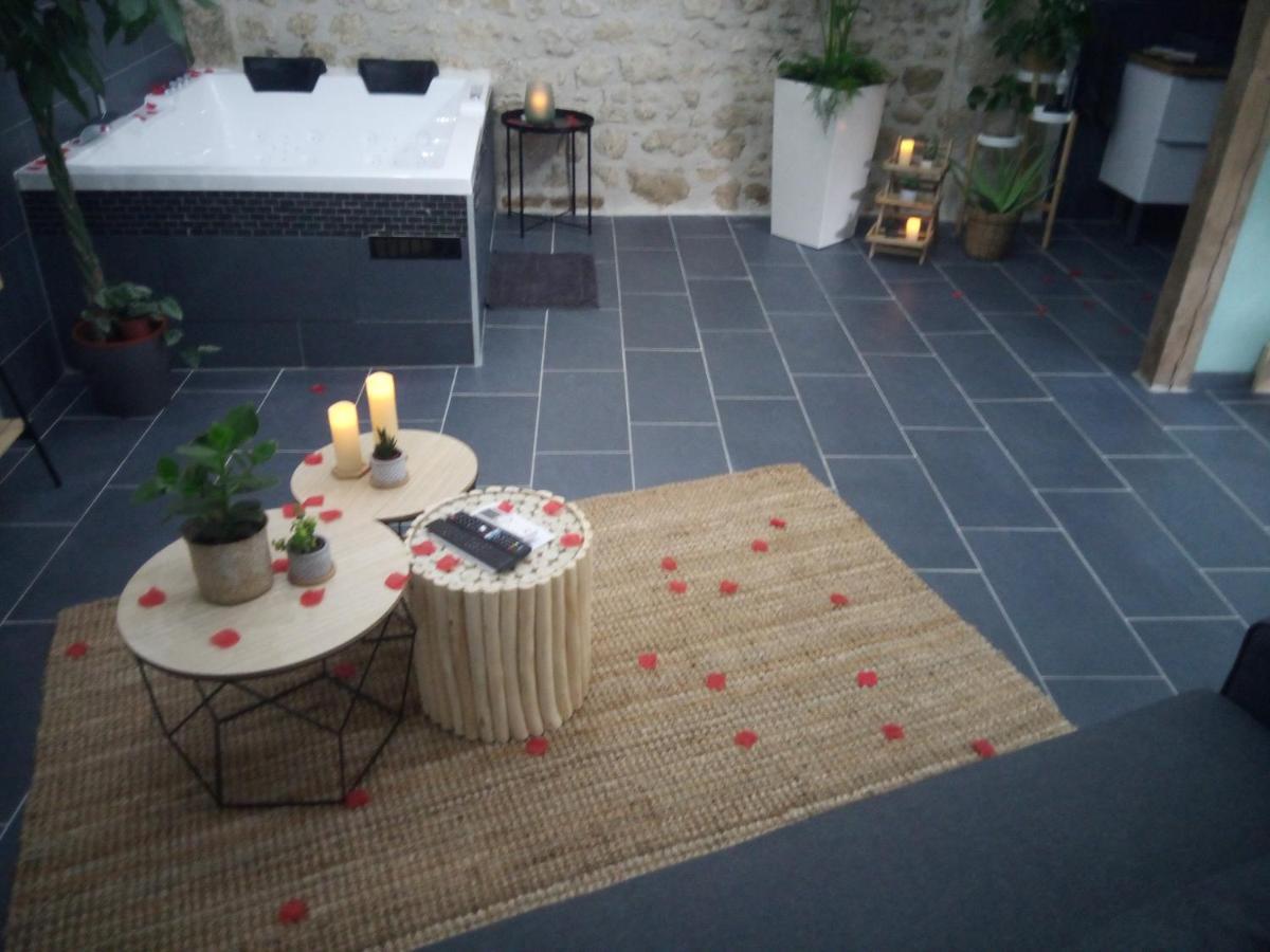 Maison Privative, Cocooning, Zen , Avec Jacuzzi Mont-Notre-Dame Екстер'єр фото
